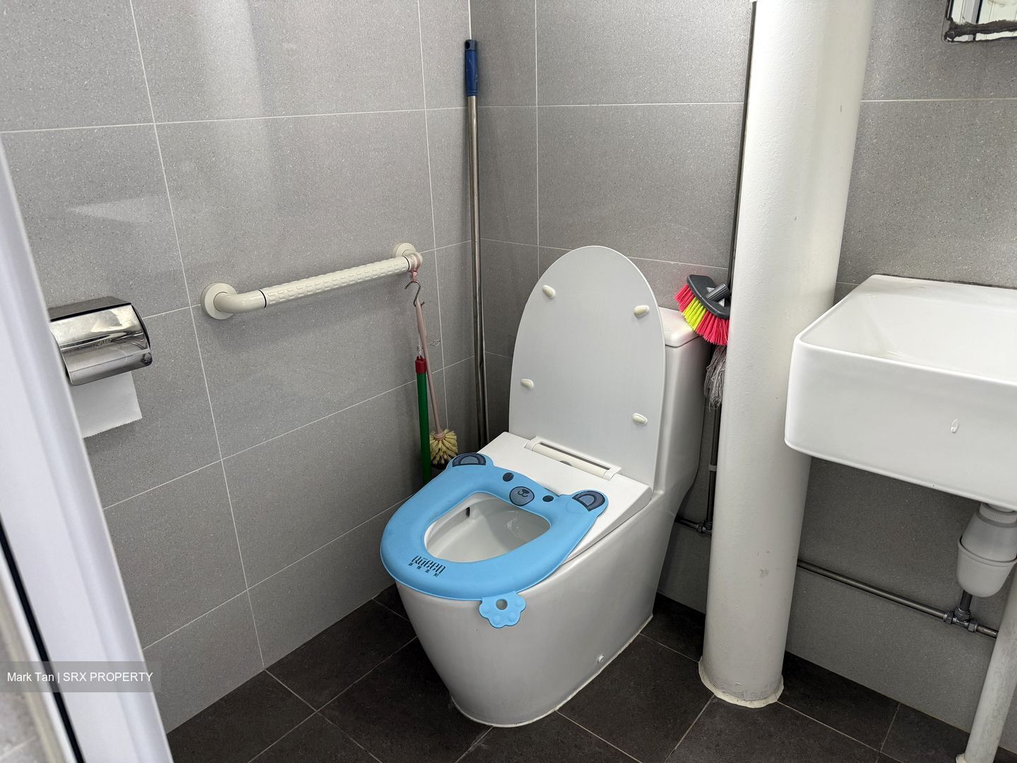 Blk 270 Bangkit Road (Bukit Panjang), HDB 5 Rooms #575418991